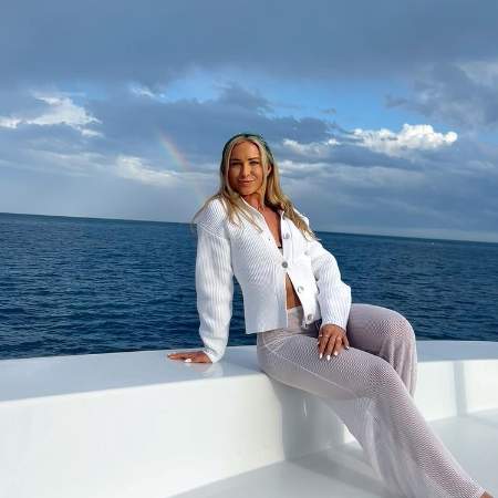 A picture of Kathryne Padgett having fun on the sea. 